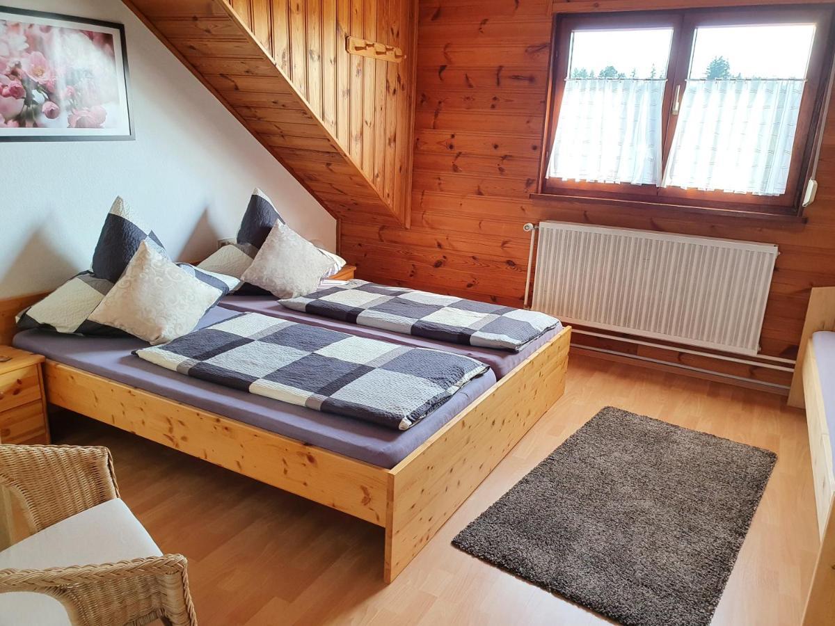 Ferienwohnung Sirch Diedorf  客房 照片
